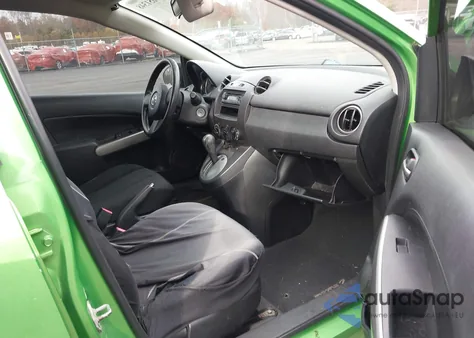 2011 Mazda Mazda2 Sport из США, поврежденный, VIN JM1DE1HZ8B0110521